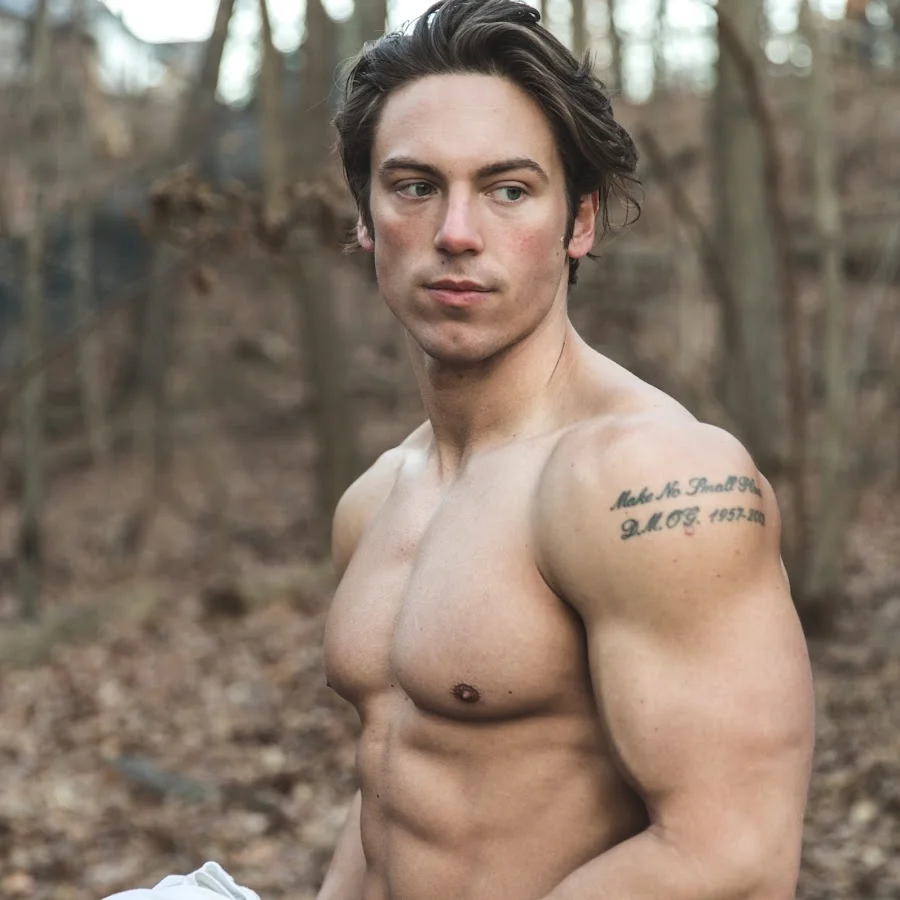 Kino Clothing on-body brand imagery