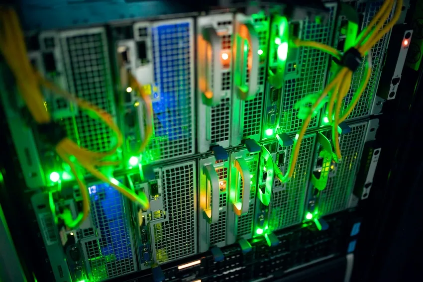 Cloud hosting data center — fast, secure, fully managed